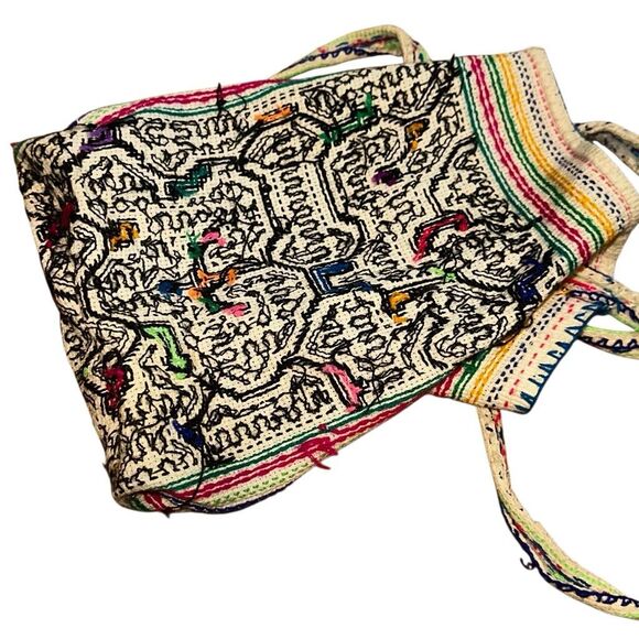 Geometric brightly colored Peruvian shipibo bag hand embroidered amazon jungle - Picture 6 of 7